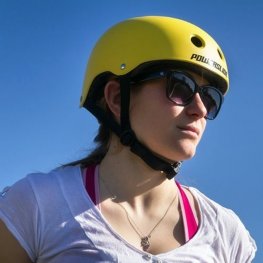 Stunt Helme Woman